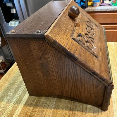 Wooden Bread Box (K)
