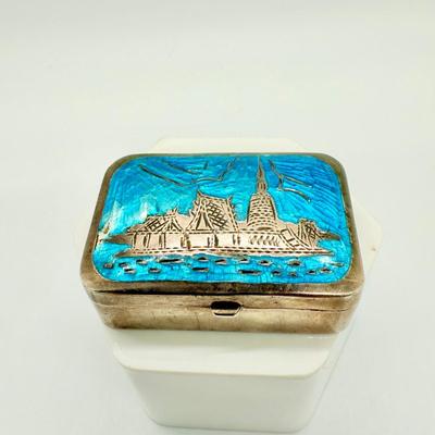 Sale Photo Thumbnail #256