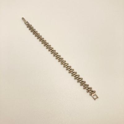 Sale Photo Thumbnail #687