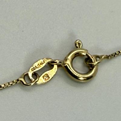 LOT 110: 18 1/2” Fine 1/20 14k GF “Mom” Heart and 925 Gemstone Heart 17 1/2” Necklace 3,8 gtw