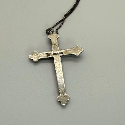 LOT 117: 925 Fine 20” Chain with Cross Pendant 2.4g and 925 Fine Box 24” Chain with Turquoise Cross 4.3 gtw