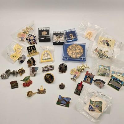 LOT 152jewelry: Elk's Lodge Lapel Pins and Lodge Coin