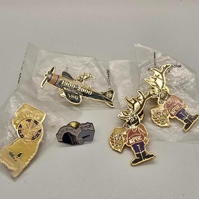 LOT 152jewelry: Elk's Lodge Lapel Pins and Lodge Coin