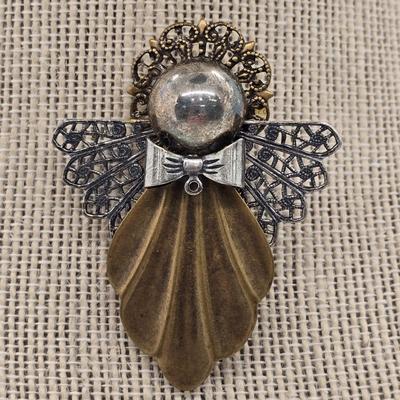 LOT 154jewelry: Religious Pendants, Pins and Holiday Themed Pins, Button Covers