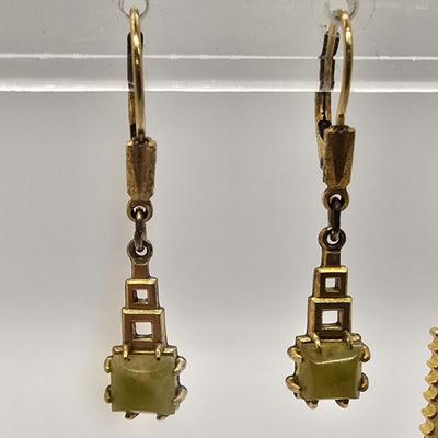 LOT 160jewelry: Looney Tunes Tweety Bird Earrings with Assorted Gold-toned and Silver-toned Earrings