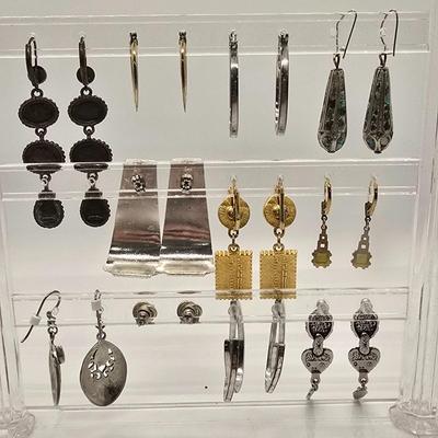 LOT 160jewelry: Looney Tunes Tweety Bird Earrings with Assorted Gold-toned and Silver-toned Earrings