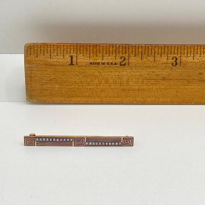 LOT 190: Gold Antique Bar Pin with Seed Pearls - 10K, 3.1 gtw