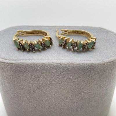 LOT 191: Vintage Jewelry - Krementz Gold Tone Herringbone Chain 24", Earrings, Pendant and More (Sterling Included)