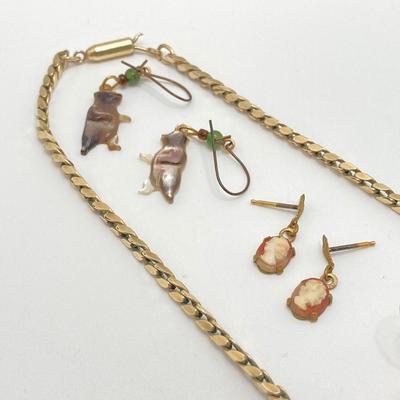 LOT 191: Vintage Jewelry - Krementz Gold Tone Herringbone Chain 24", Earrings, Pendant and More (Sterling Included)