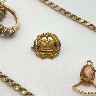 LOT 191: Vintage Jewelry - Krementz Gold Tone Herringbone Chain 24", Earrings, Pendant and More (Sterling Included)