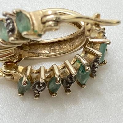 LOT 191: Vintage Jewelry - Krementz Gold Tone Herringbone Chain 24", Earrings, Pendant and More (Sterling Included)