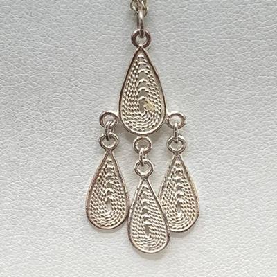 LOT 194: Sterling Jewelry Set - Necklace, Bracelet and Screw Back Earrings