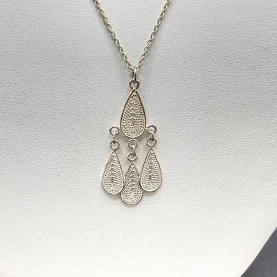 LOT 194: Sterling Jewelry Set - Necklace, Bracelet and Screw Back Earrings