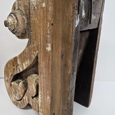 LOT 200: Architectural Salvage Wood Corbels