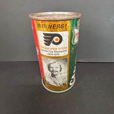 LOT 222: Autographed Canada Dry Philadelphia Flyers Banks, Bob Kelly Photograph & Unopened Can