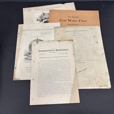 LOT 223: Collection of Vintage Catalogs & Manuels