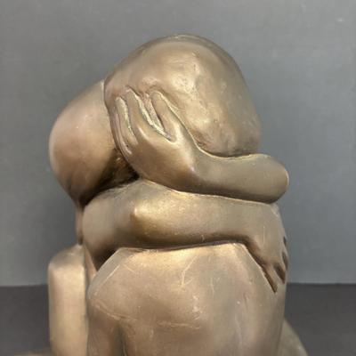 LOT 229: Vintage 1968 Lenardo Artworks Sculpture "Entwined Lovers"