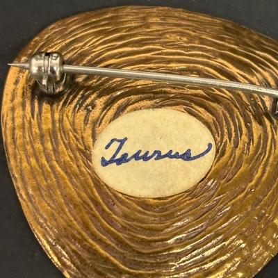 LOT 240: Fashion Jewelry Collection: Dana Buchana, Lia Sophia, Seasonal Whispers, Wooden Bangle, Pierced Earrings, Necklaces, Bracelets