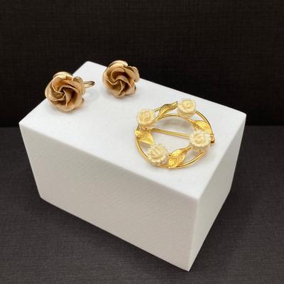 LOT 246: Vintage Gold Filled Jewelry Collection - Van Dell, Heart Locket, Brooch and More