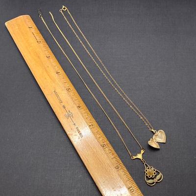 LOT 246: Vintage Gold Filled Jewelry Collection - Van Dell, Heart Locket, Brooch and More