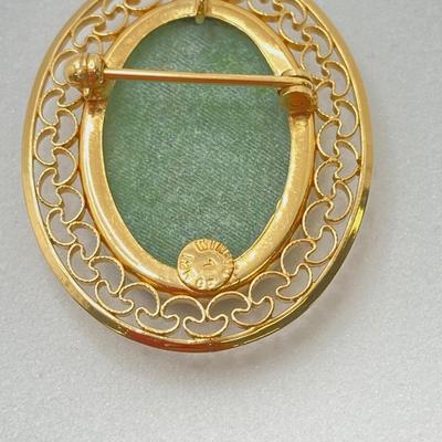 LOT 250: Vintage Moss Agate Gold Filled Collection - Pendant, Brooch and Screw Back Earrings