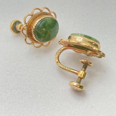 LOT 250: Vintage Moss Agate Gold Filled Collection - Pendant, Brooch and Screw Back Earrings