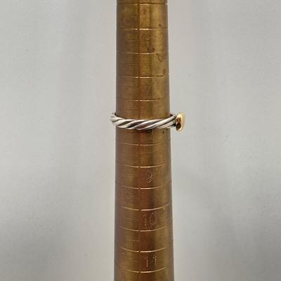 LOT 251: Gold and Sterling Two Tone Jewelry - 14K / 925 13.2 gtw