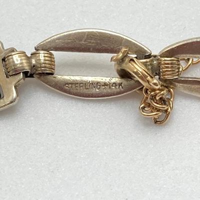 LOT 251: Gold and Sterling Two Tone Jewelry - 14K / 925 13.2 gtw