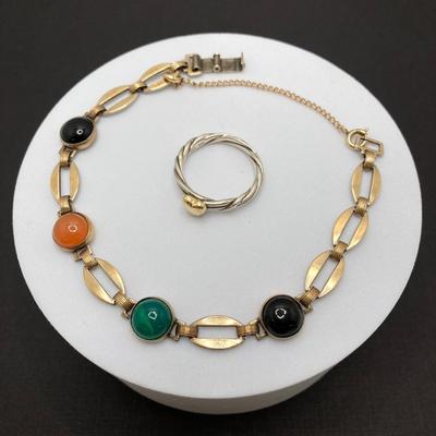 LOT 251: Gold and Sterling Two Tone Jewelry - 14K / 925 13.2 gtw