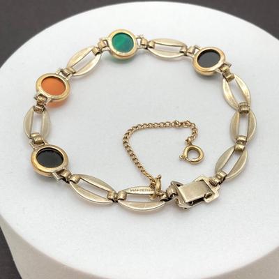 LOT 251: Gold and Sterling Two Tone Jewelry - 14K / 925 13.2 gtw