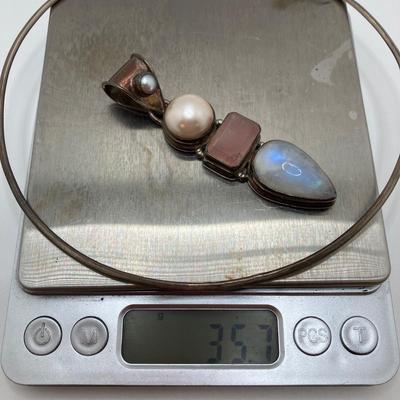 LOT 257: Sterling Choker with Gemstone Pendant Necklace - 35.8 gtw