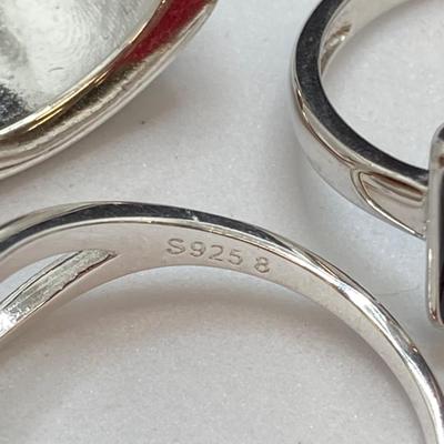 LOT 261: Collection of Shiny 925 Sterling Rings Sizes 8 and 9 - 24.4 gtw