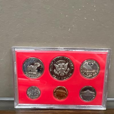 Nice 1981 United States Proof Set