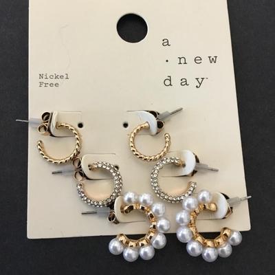 Cute A new day hoop, earring set