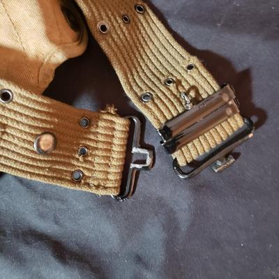 WWII Musette Bags, Canteen Cover and Binoculars (LR-KD)