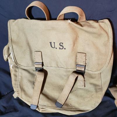 WWII Musette Bags, Canteen Cover and Binoculars (LR-KD)