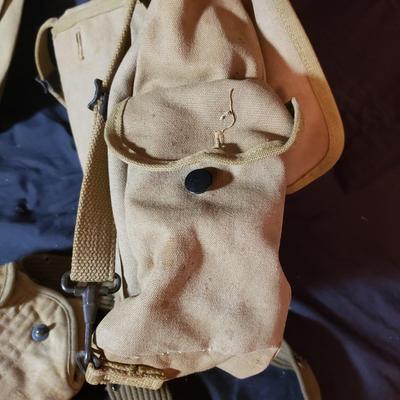 WWII Musette Bags, Canteen Cover and Binoculars (LR-KD)