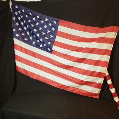 Flags and Americana (B1-KD)
