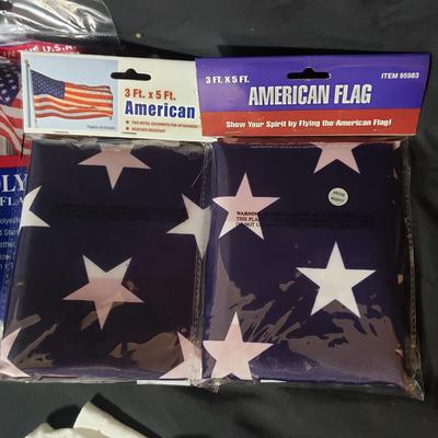 Flags and Americana (B1-KD)