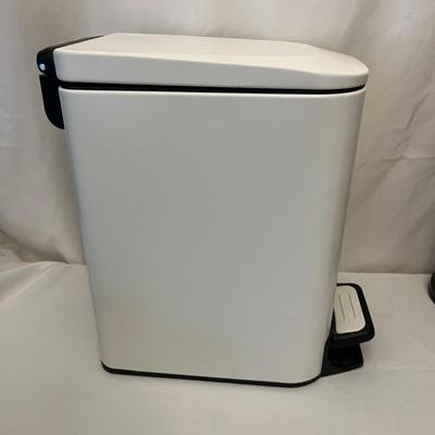 Bathroom Accessories (L-MG)