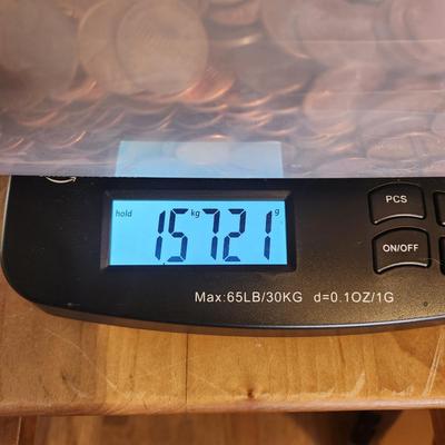 15,350 Grams of Pennies many Before 1982