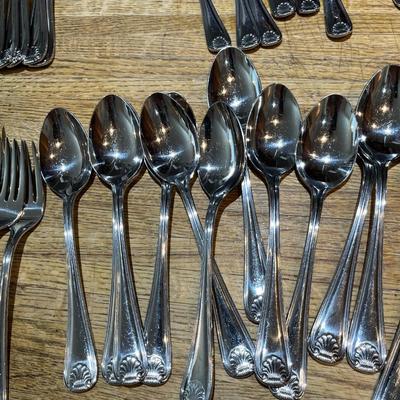 Gorham Shell Pattern Flatware (K)