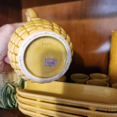 Mixed Lot of Shawnee & Japan Corn Pottery China