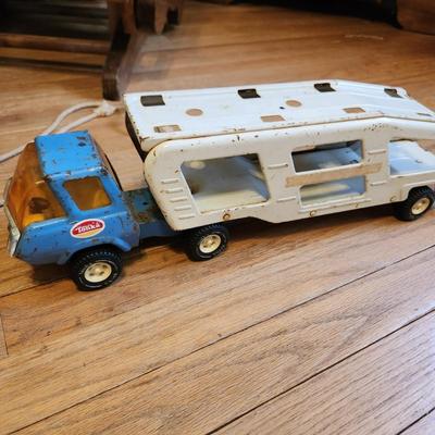 Lot of Vintage Tonka Trucks, Tow Truck, Dump, Car Carrier, mini Van, Buddy L Stake bed Truck