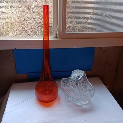 HANDCRAFTED ORANGE GLASS VASE AND A GLASS BASKET