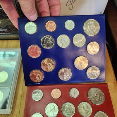 Lot of Collectable United State Coins Sets Buffalo Nickel ,Quarters, Mint UNC Sets