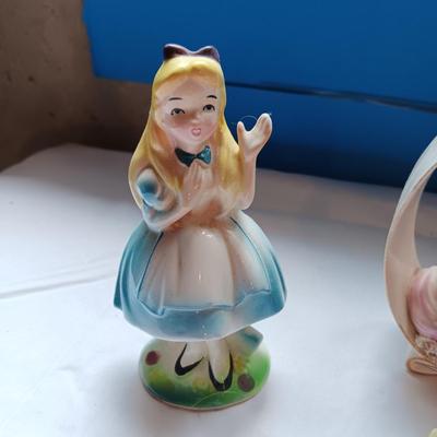 WALT DISNEY PRODUCTIONS ALICE IN WONDERLAND AND 3 OTHER VINTAGE FIGURINES