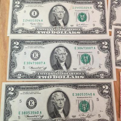 United States Currency $5 Dollar ***Red Seal *** $2 Dollar Bills $1 Dollar