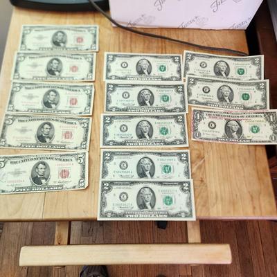United States Currency $5 Dollar ***Red Seal *** $2 Dollar Bills $1 Dollar