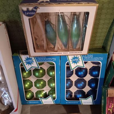 LARGE ASSORTMENT OF GLASS ORNAMENTS, CANDOLIERS AND MORE